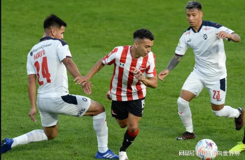 关于2025年俱乐部世界杯：拉普拉塔大学生全队备战内幕的信息