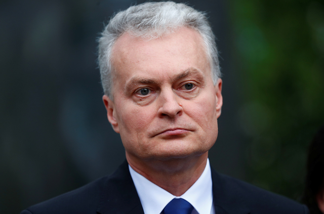 包含埃弗顿全面崩溃，季军梦或将泡汤的词条