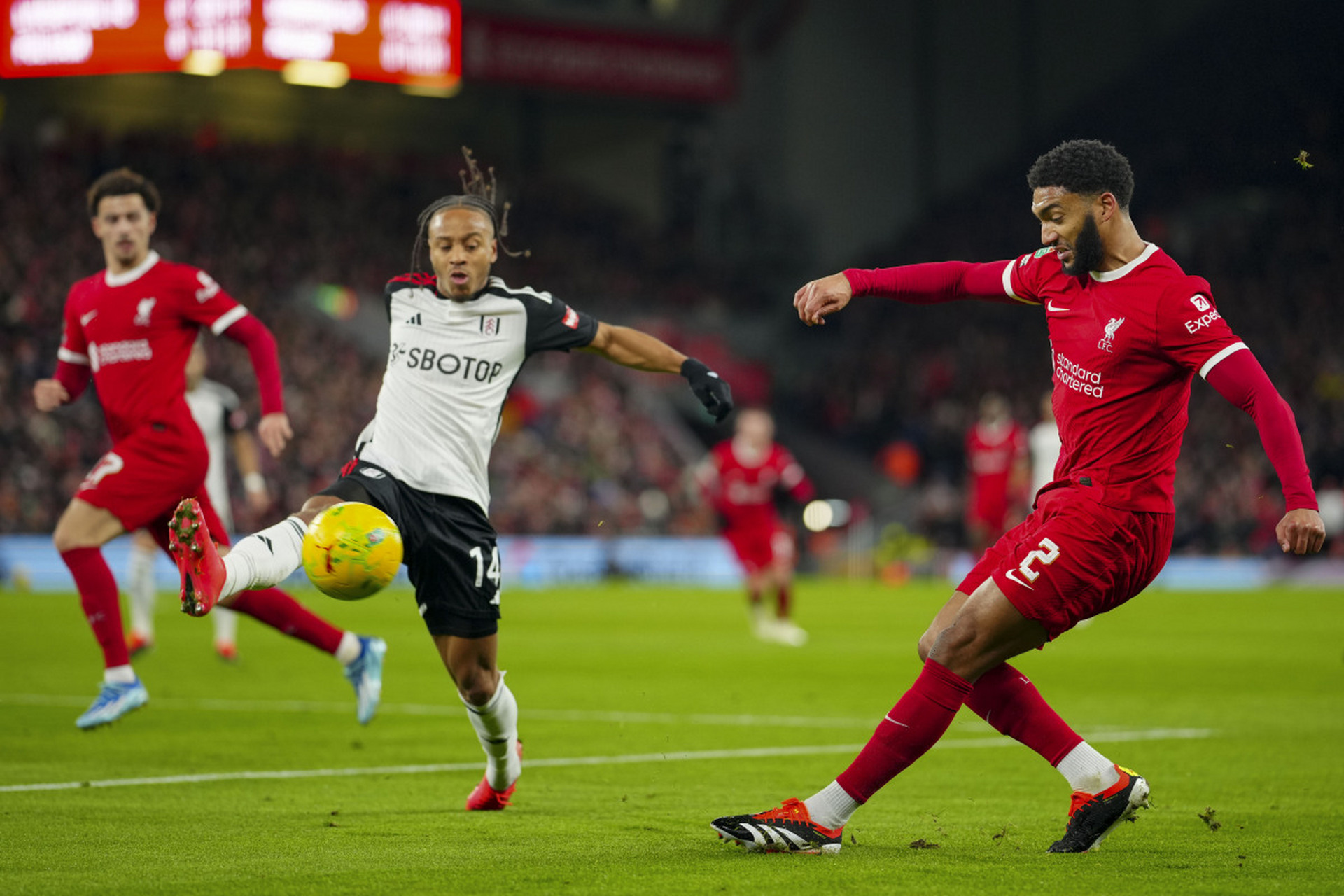 关于富勒姆近期在英格兰足球比赛中连续得分的信息