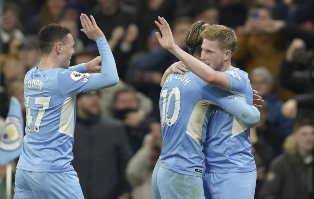 包含曼城略胜对手，继续领跑积分榜的词条