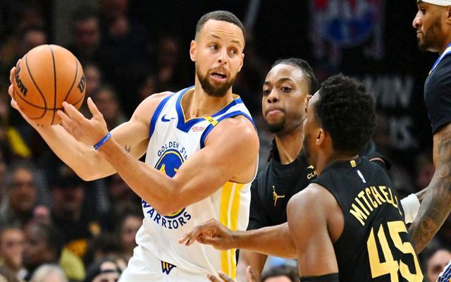 奇才爆冷鹈鹕,库里制霸全场 奇才爆冷鹈鹕,库里制霸全场