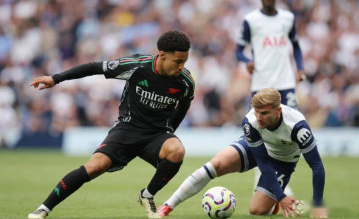 英格兰逆转那不勒斯，若日尼奥惊艳四座的简单介绍