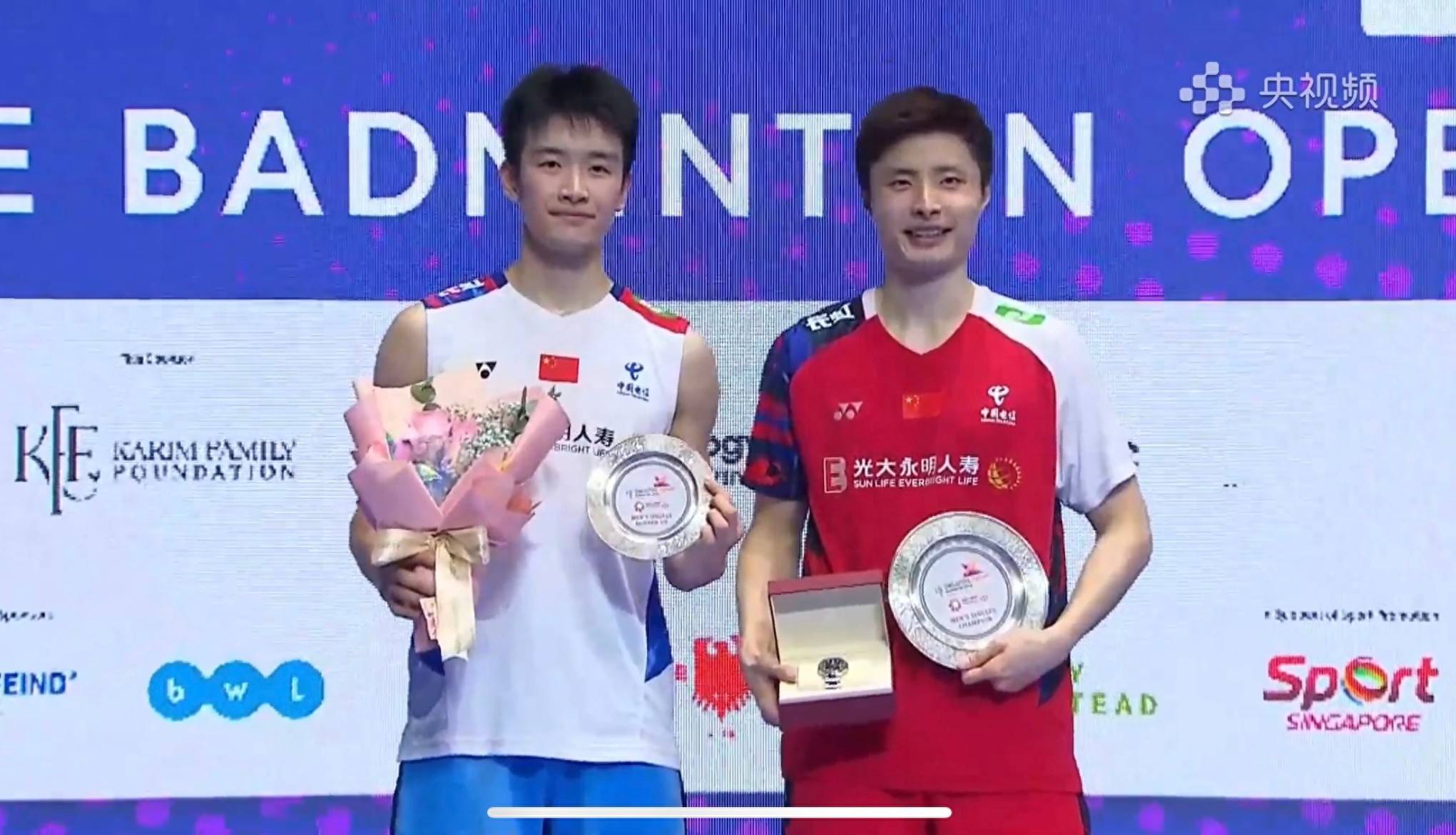 关于中国队完胜丹麦队,石宇奇统治全场的信息 关于中国队完胜丹麦队,石宇奇统治全场的信息