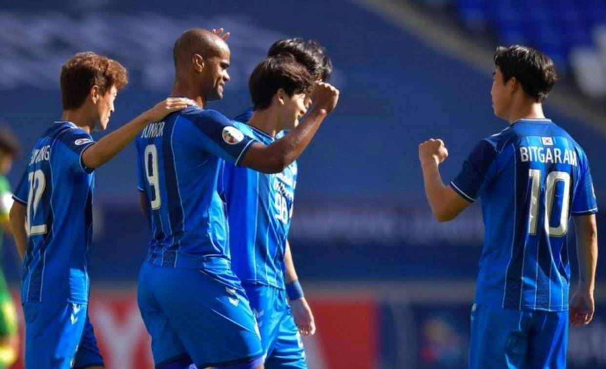 上海绿地申花主场对阵大连一方,谁能笑到最后?的简单介绍 上海绿地申花主场对阵大连一方,谁能笑到最后?的简单介绍