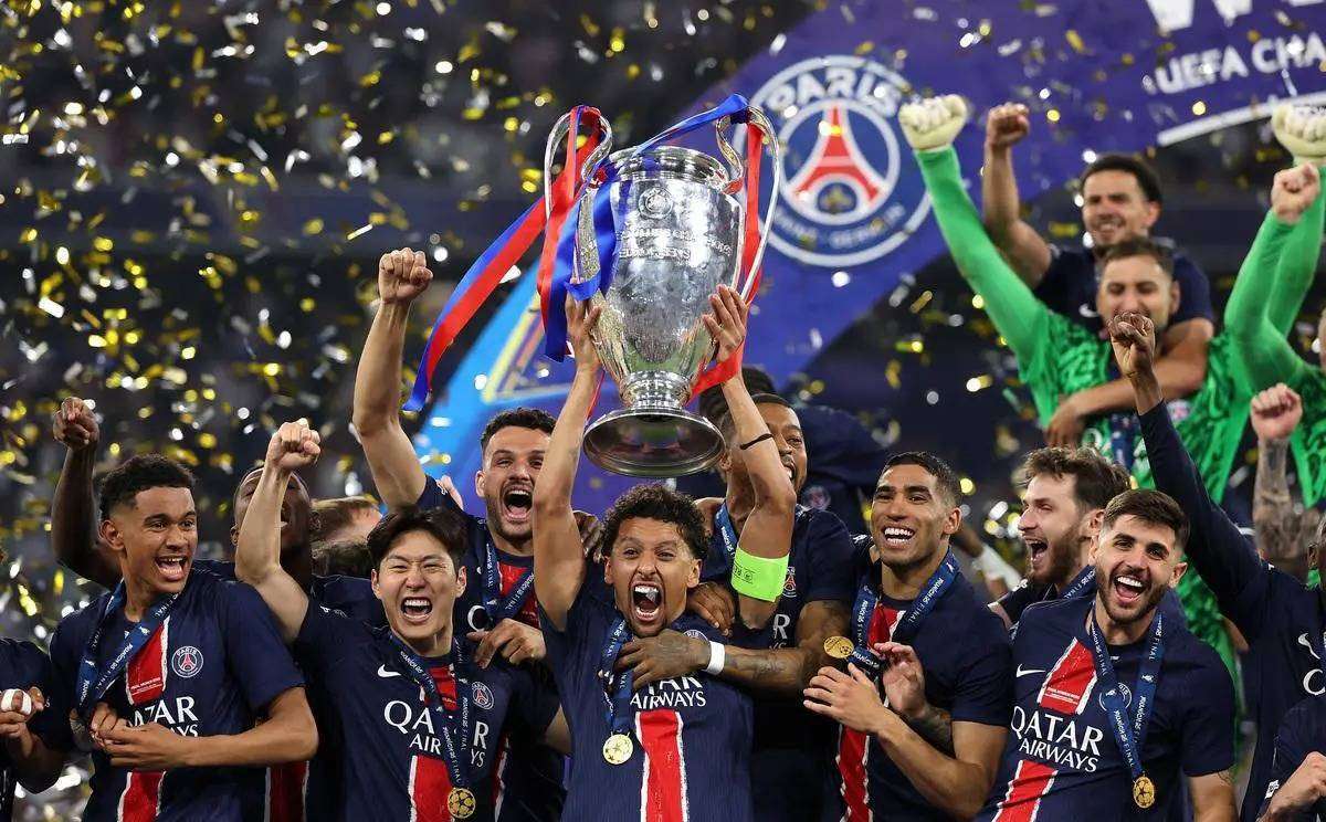 曼城迎战拜仁慕尼黑：欧冠战火重燃的简单介绍