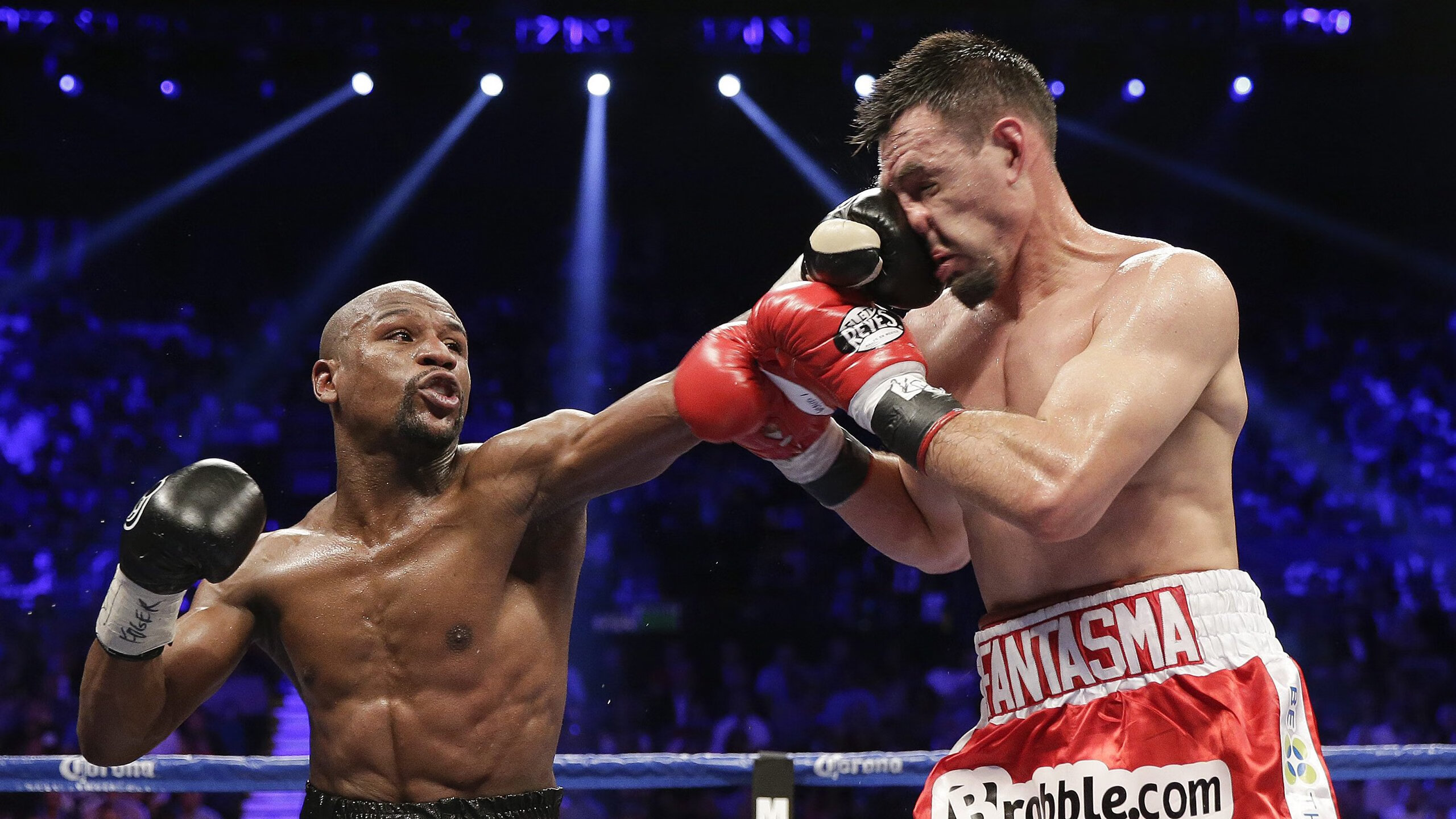 季后赛抢七焦点战，广东队提前终结悬念，北京队遗憾退场